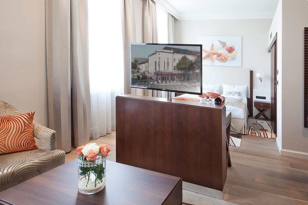 Boutique Hotel Adria Wels Exterior photo